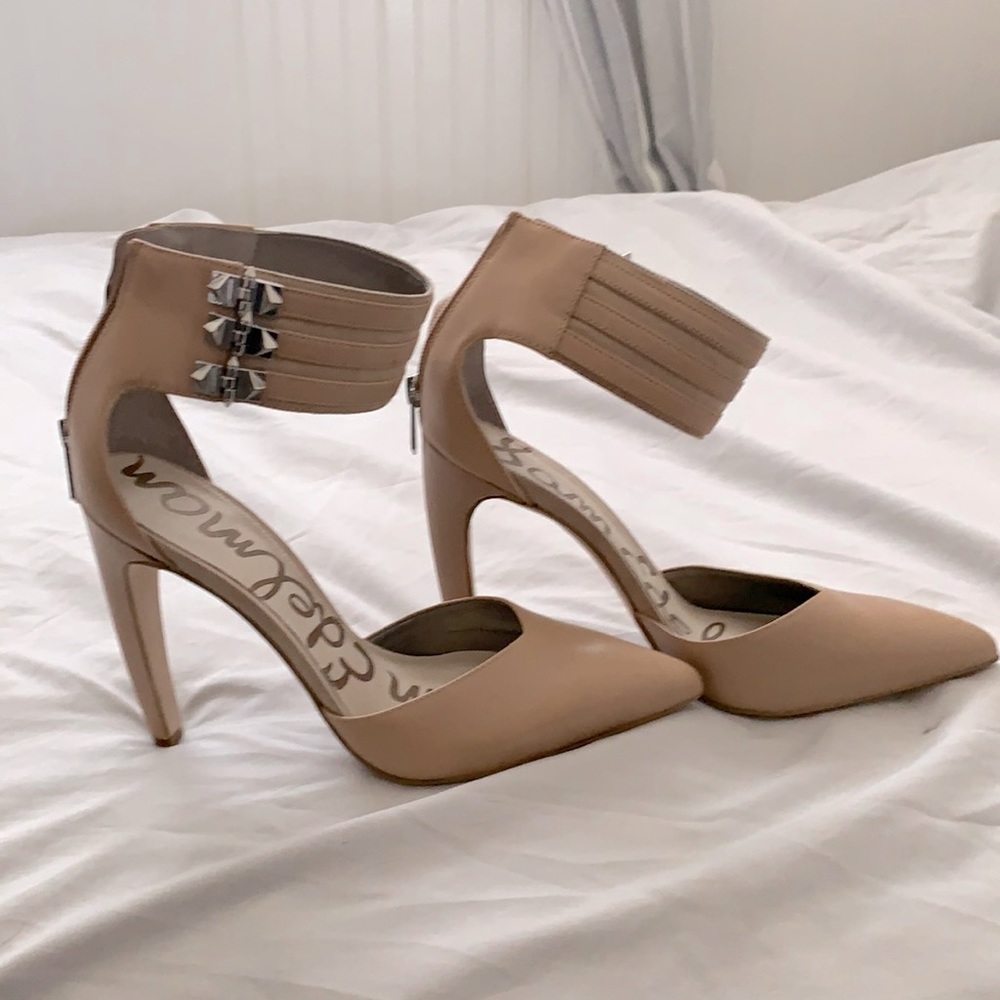 Sam Edelman beige heels